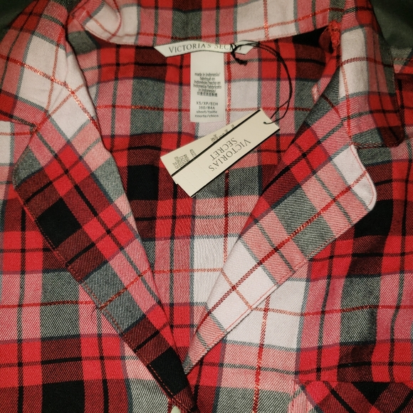 Victoria secret pajama top - Picture 2 of 2